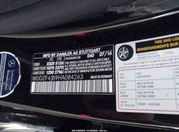 WDDZF4JB9HA084263 2017 MERCEDES-BENZ E-CLASS Черный Вид подкапотного пространства