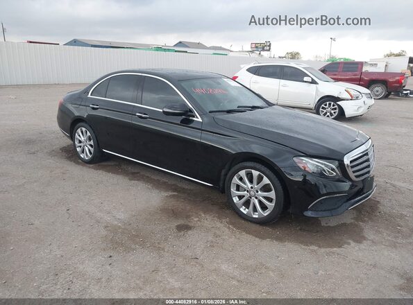 WDDZF4JB9HA084263 2017 MERCEDES-BENZ E-CLASS Черный Передняя правая четверть