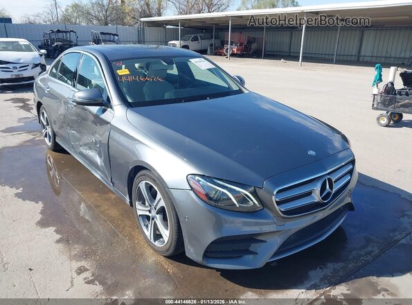 WDDZF4JB9HA152867 2017 MERCEDES-BENZ E-CLASS Gray Przód prawy