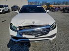 2017 Mercedes-benz E 300 4matic Белый vin: WDDZF4KB5HA077910