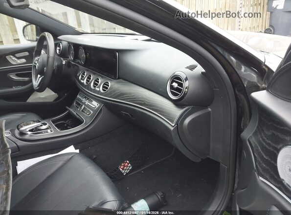 WDDZF4KB7KA535843 2019 MERCEDES-BENZ E-CLASS Black Սալոնի դիմացի տեսք