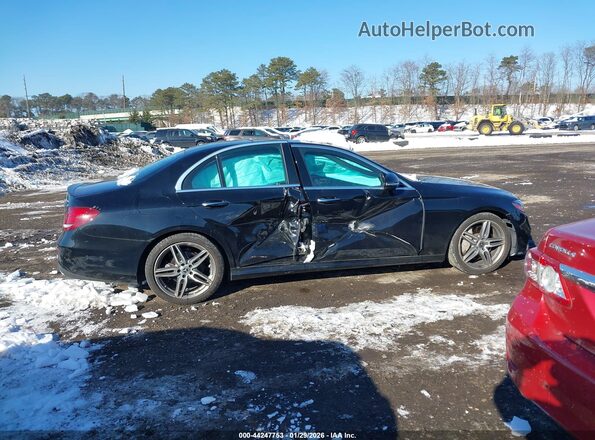 WDDZF4KB7KA596481 2019 MERCEDES-BENZ E-CLASS Black Rear interior view