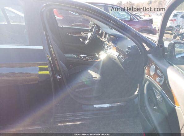 WDDZF4KB8KA548777 2019 MERCEDES-BENZ E-CLASS Black წინა სალონის ხედი
