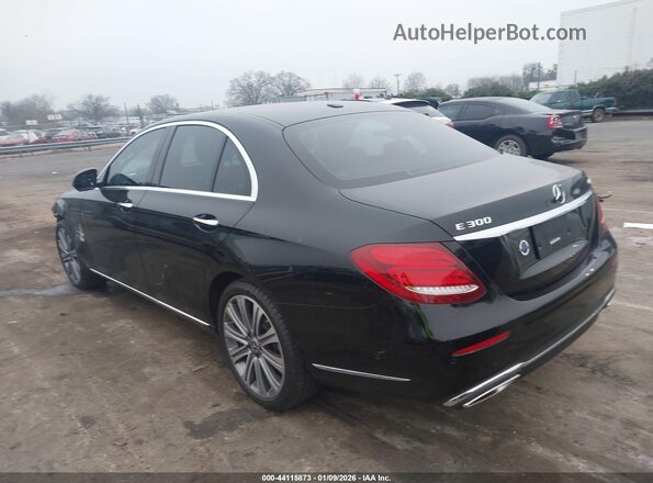 WDDZF4KBXJA436593 2018 MERCEDES-BENZ E-CLASS Черный 