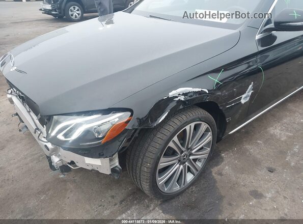 WDDZF4KBXJA436593 2018 MERCEDES-BENZ E-CLASS Черный 