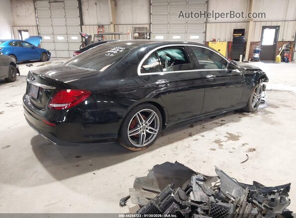 WDDZF8DB0LA703988 2020 MERCEDES-BENZ E-CLASS Черный Задняя правая четверть