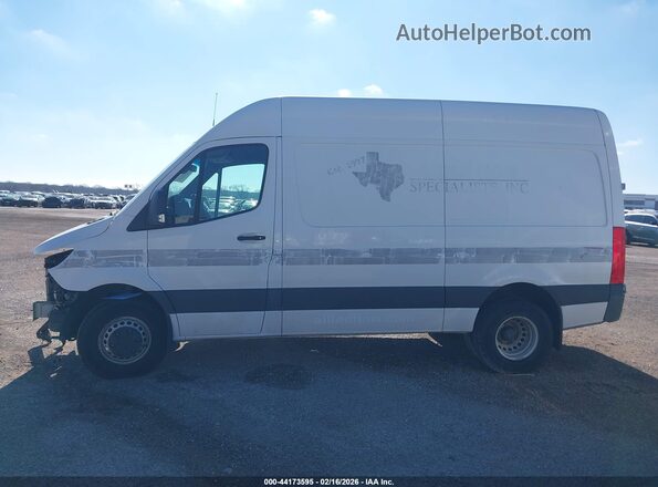 WDRPF0CDXKT008474 2019 FREIGHTLINER SPRINTER 2500 Белый 