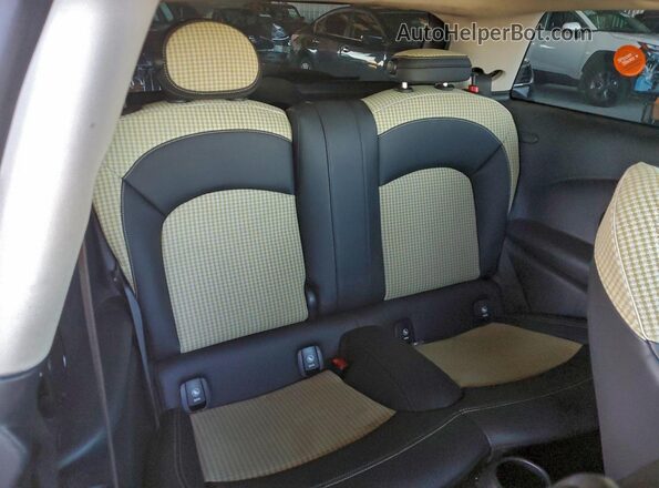 WMW13DJ02N2S08097 2022 MINI COOPER Зеленый Вид задних сидений