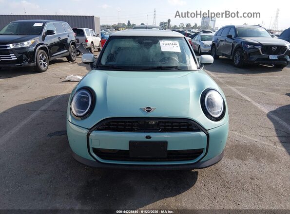 WMW13GD02S2W56770 2025 MINI HARDTOP Light Blue Вид задней части салона