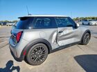 2025 Mini Cooper Base Серебряный vin: WMW13GD08S2X12176