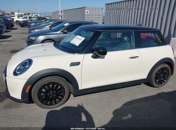 WMW33DH07N2R59369 2022 MINI HARDTOP Кремовый Панорамный вид салона 360°