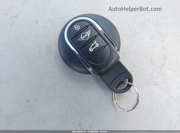 WMW53DH02P2S52756 2023 MINI HARDTOP Белый Вид панели приборов