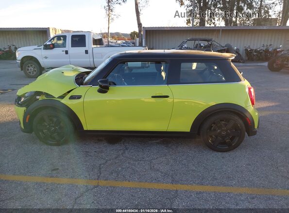 WMW53DH0XP2T76063 2023 MINI HARDTOP Green Widok wnętrza 360 stopni