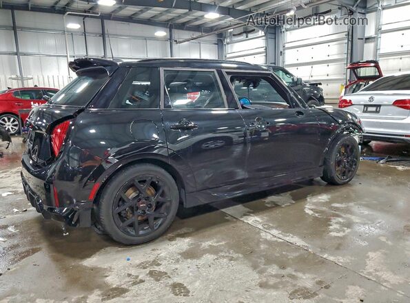 WMW53GD09S2W65791 2025 MINI COOPER Черный Задняя правая четверть