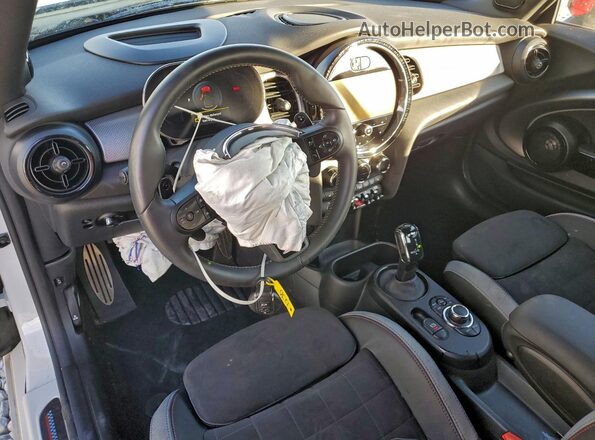 WMW63DL01R3S09731 2024 MINI COOPER Белый Вид панели приборов