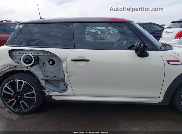 WMW73DH09P2T19801 2023 MINI HARDTOP Yellow Սալոնի հետևի տեսք