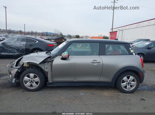 WMWXP5C39H3C64812 2017 MINI HARDTOP Champagne 