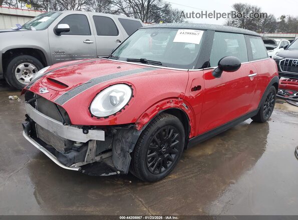 WMWXP7C3XH2C61807 2017 MINI HARDTOP Красный Передняя левая четверть