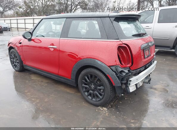WMWXP7C3XH2C61807 2017 MINI HARDTOP Красный Задняя левая четверть