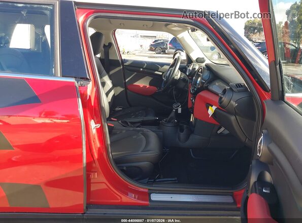 WMWXU1C53G2D08228 2016 MINI HARDTOP Red Вид салону спереду
