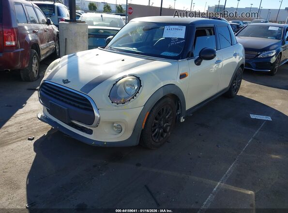 WMWXU1C55J2F79895 2018 MINI HARDTOP White Передня ліва чверть