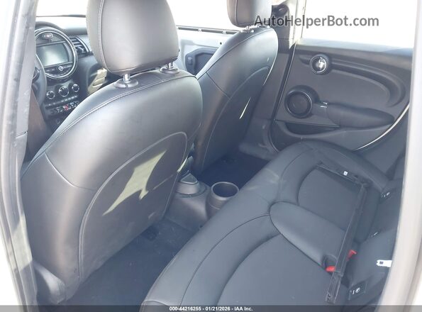 WMWXU7C04L2L89965 2020 MINI HARDTOP Белый Вид наклейки с VIN-кодом