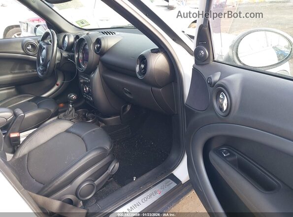 WMWZC3C56GWT11282 2016 MINI COUNTRYMAN Белый Вид салона спереди