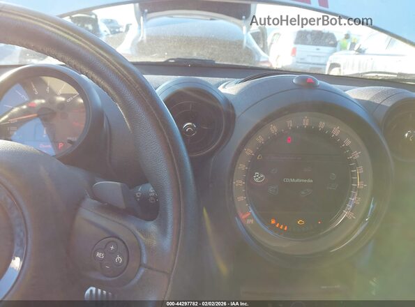 WMWZC3C5XGWT08451 2016 MINI COUNTRYMAN Белый 