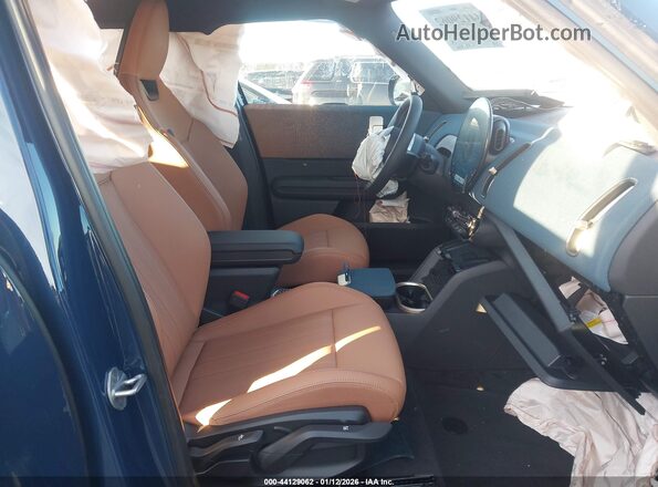 WMZ23GA01T7U03181 2026 MINI COUNTRYMAN Синий Вид салона спереди