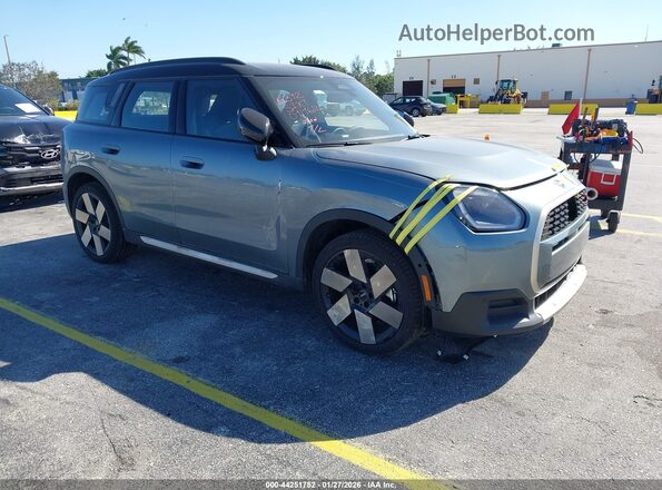 WMZ23GA04T7U74293 2026 MINI COUNTRYMAN Серый Передняя правая четверть