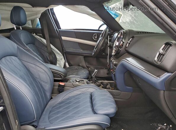 WMZ83BR04N3P10663 2022 MINI COOPER Синий Вид салона спереди