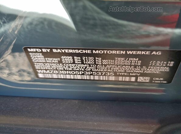 WMZ83BR05P3P53735 2023 MINI COOPER Teal Vista del compartimento del motor