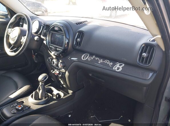 WMZYS7C5XK3F45978 2019 MINI COUNTRYMAN Серый Вид салона спереди