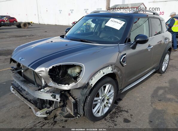 WMZYT3C30H3D98325 2017 MINI COUNTRYMAN Gray Widok z przodu
