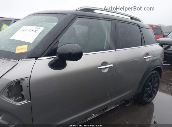 WMZYT3C32H3B66468 2017 MINI COUNTRYMAN Серебряный 