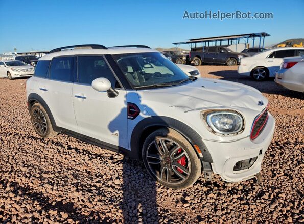 WMZYV9C34J3B92136 2018 MINI COOPER Белый Передняя правая четверть