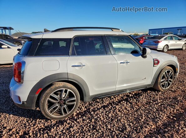 WMZYV9C34J3B92136 2018 MINI COOPER Белый Задняя правая четверть