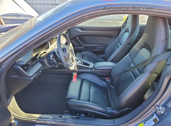 WP0AA2A94SS208741 2025 PORSCHE 911 Серый Вид салона спереди