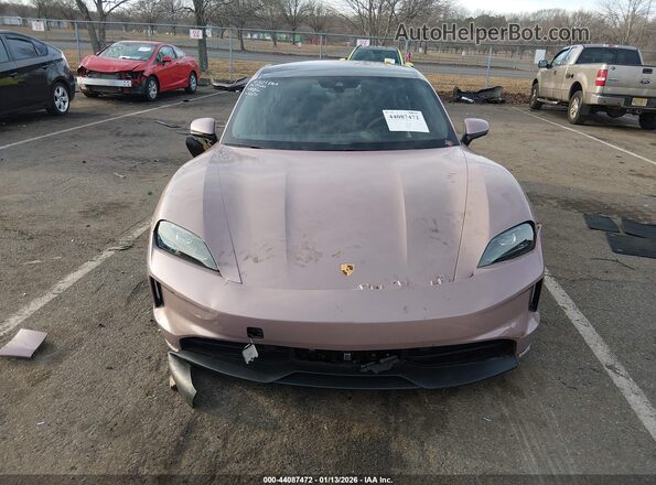 WP0AA2Y14SSA11510 2025 PORSCHE TAYCAN Розовый Вид задней части салона