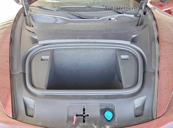 WP0AA2Y17PSA15607 2023 PORSCHE TAYCAN Бордовый Вид задней части салона