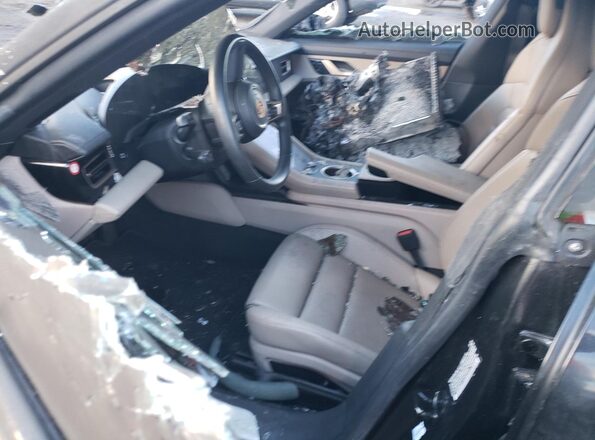 WP0AB2Y11LSA53731 2020 PORSCHE TAYCAN Черный Вид салона спереди