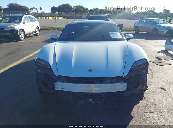 WP0AB2Y15LSA50170 2020 PORSCHE TAYCAN Белый Вид задней части салона