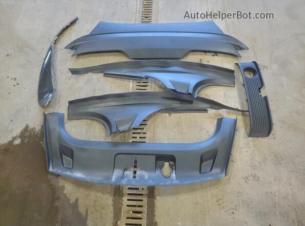 WP0AC2Y12MLA62012 2021 PORSCHE TAYCAN Черный Вид подкапотного пространства