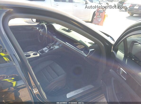 WP0AJ2A75PL100404 2023 PORSCHE PANAMERA Black Widok wnętrza z przodu