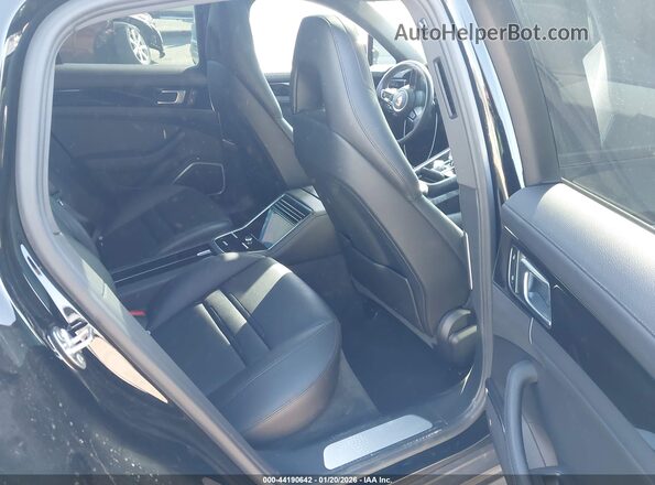 WP0AJ2A75PL100404 2023 PORSCHE PANAMERA Black Widok naklejki z numerem VIN