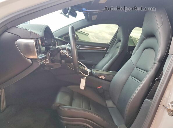 WP0AJ2A76PL101464 2023 PORSCHE PANAMERA Серый Вид салона спереди