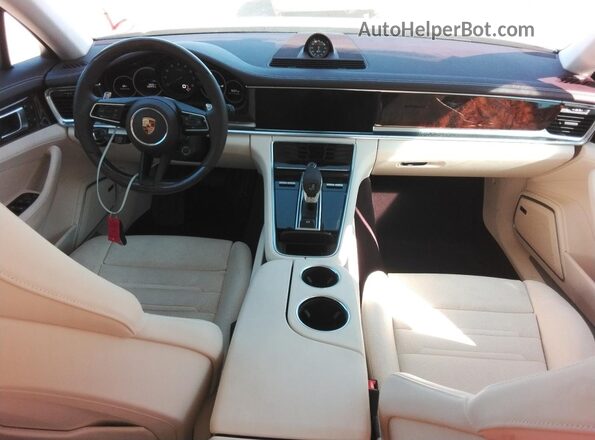 WP0AJ2A79PL102883 2023 PORSCHE PANAMERA Черный Вид панели приборов
