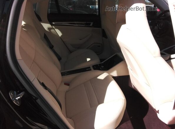 WP0AJ2A79PL102883 2023 PORSCHE PANAMERA Черный Вид задних сидений