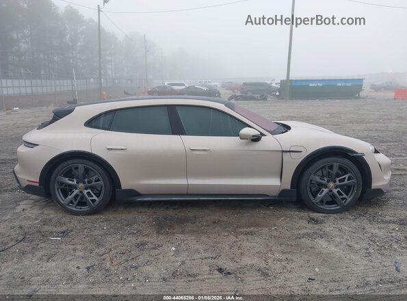 WP0BC2Y12PSA68066 2023 PORSCHE TAYCAN CROSS TURISMO Tan უკანა სალონის ხედი