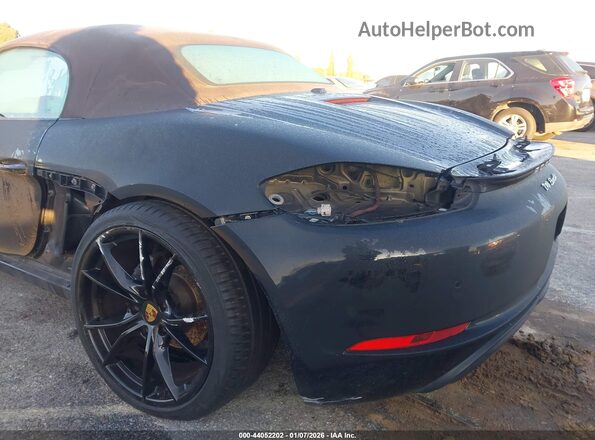 WP0CA2A89HS220764 2017 PORSCHE 718 BOXSTER Black Widok z przodu